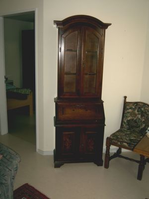Wohnzimmer Sekret�r( Holz )