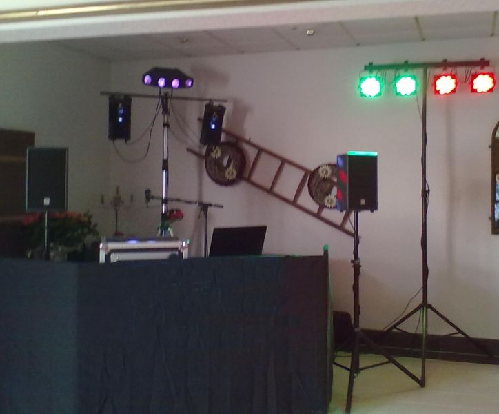 Mobildisco Riesau ihr Partner f�r Musik und DJ Anlagen 